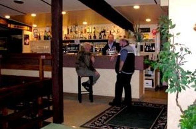 Caves Motor Inn Te Kuiti Exteriör bild